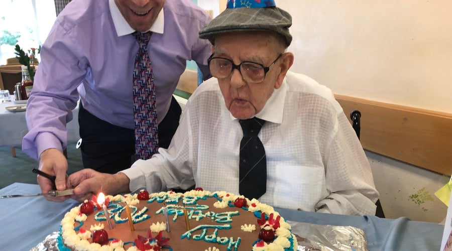 בן ריימנוד, ביום הולדתו ה-108