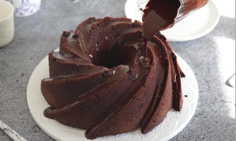 עוגת שוקולד ושוקולד צ’יפס נימוחה ועסיסית