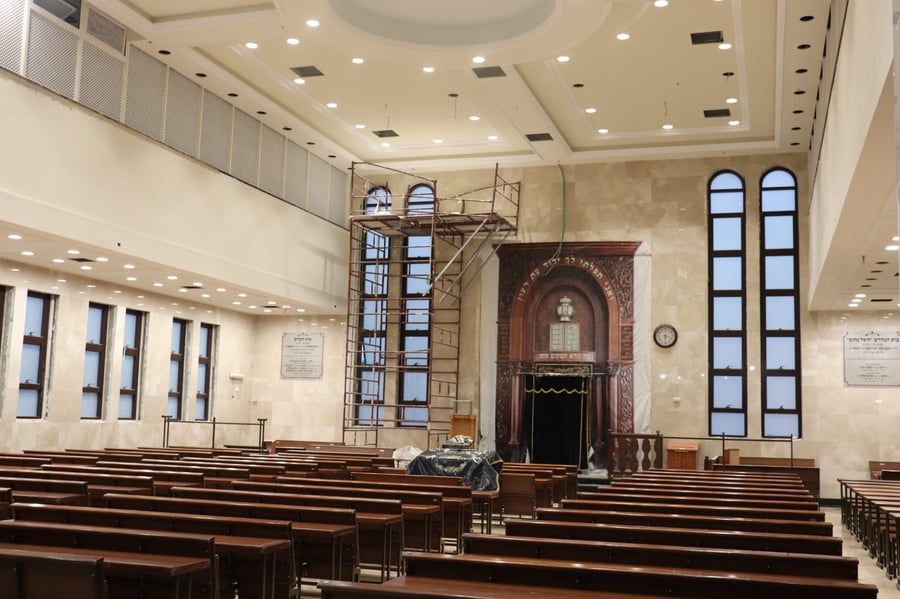 אחרי שנים: בית הכנסת של ויז'ניץ בית שמש