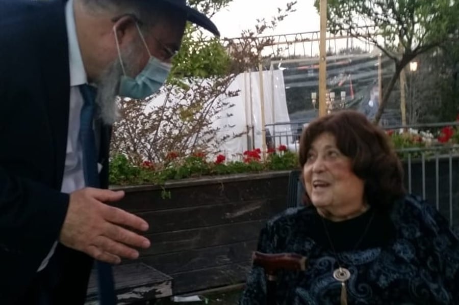 הרבנית אזרחי עם הרב חנניה צ'ולק, בשבוע שעבר