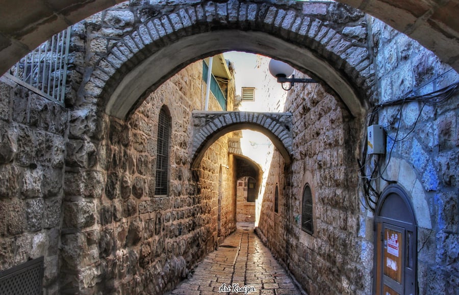 בתי הכנסת והסמטאות: העיר העתיקה בירושלים