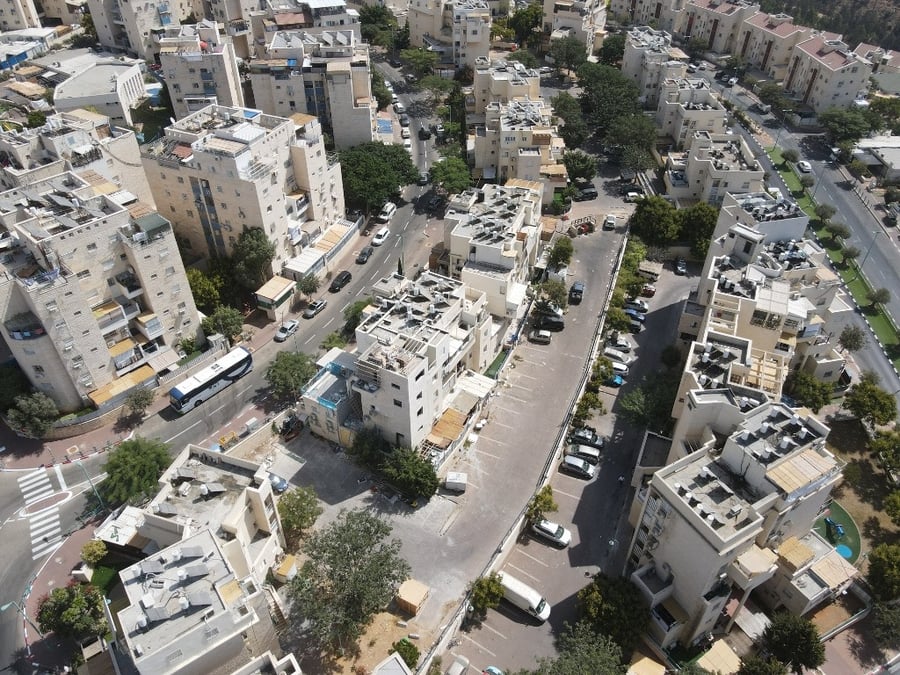 הסגר והסוכות בעיר אלעד • תיעוד מרהיב מהרחפן