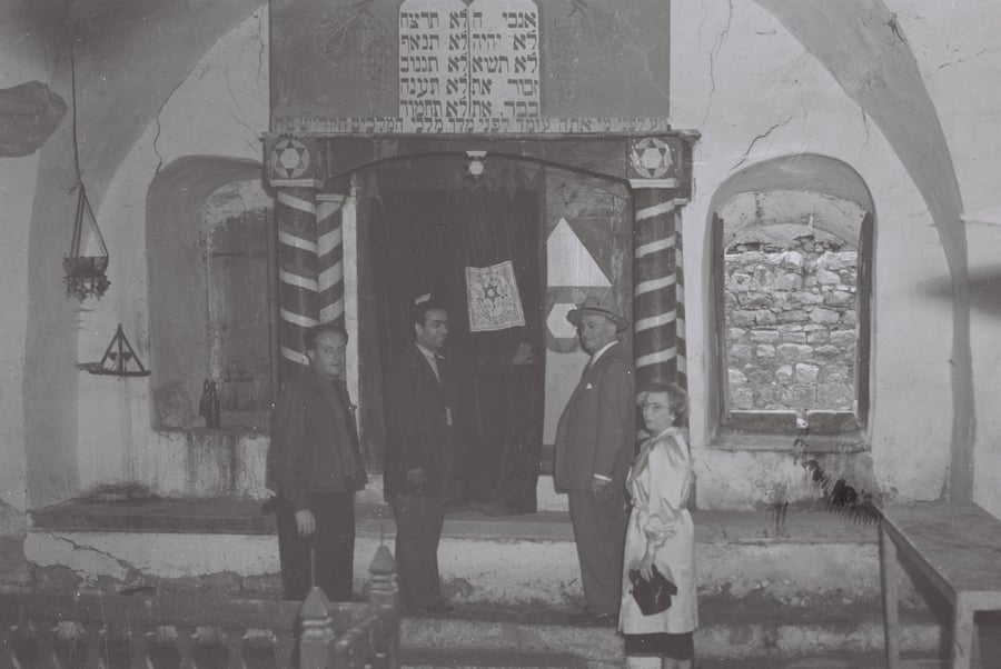 בית הכנסת בפקיעין, 1949