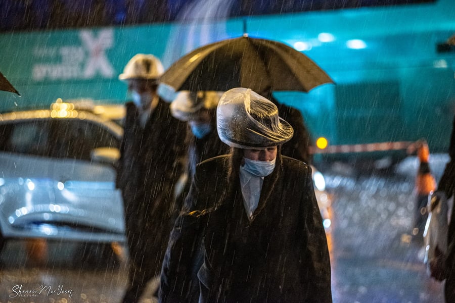 תיעוד מרענן: רחובות ירושלים בגשם הסוער