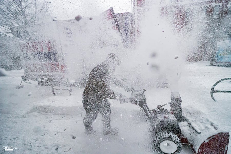 סופת שלגים קיצונית ב'קראון הייטס' • תיעוד