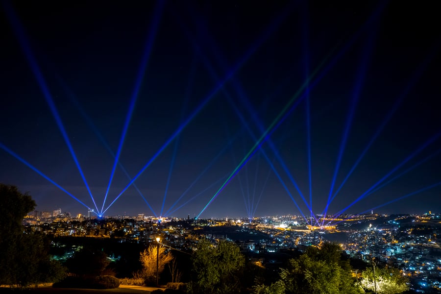 22 מיצגי אור בירושלים; תיעוד מואר במיוחד