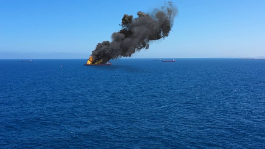 איראן אחראית על הפיצוץ בספינה ישראלית במפרץ עומאן
