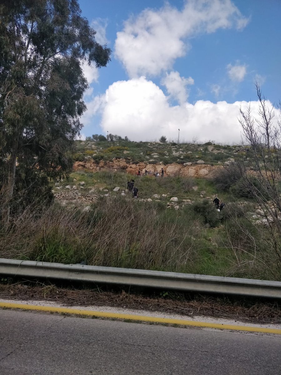 מקומם: אלפים צעדו רגלית בדרך לפורים בירושלים • תיעוד