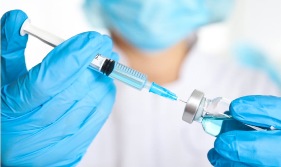 אירופה משעה את השימוש בחיסון של אסטרה-זניקה