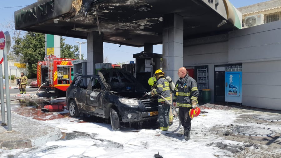 בתדלוק: הרכב עלה באש - התחנה הוצתה