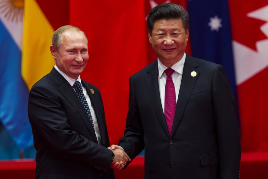 נשיא רוסיה פוטין יחד עם נשיא סין שי