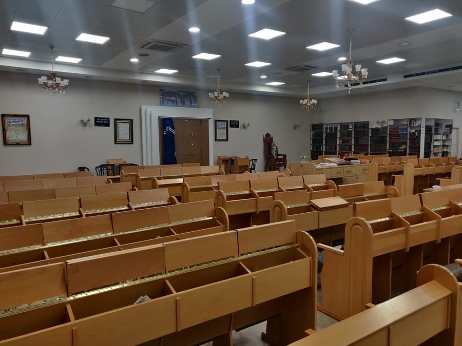 המתפללים הזדעזעו: אלמונים ביצעו וונדליזם בבית הכנסת