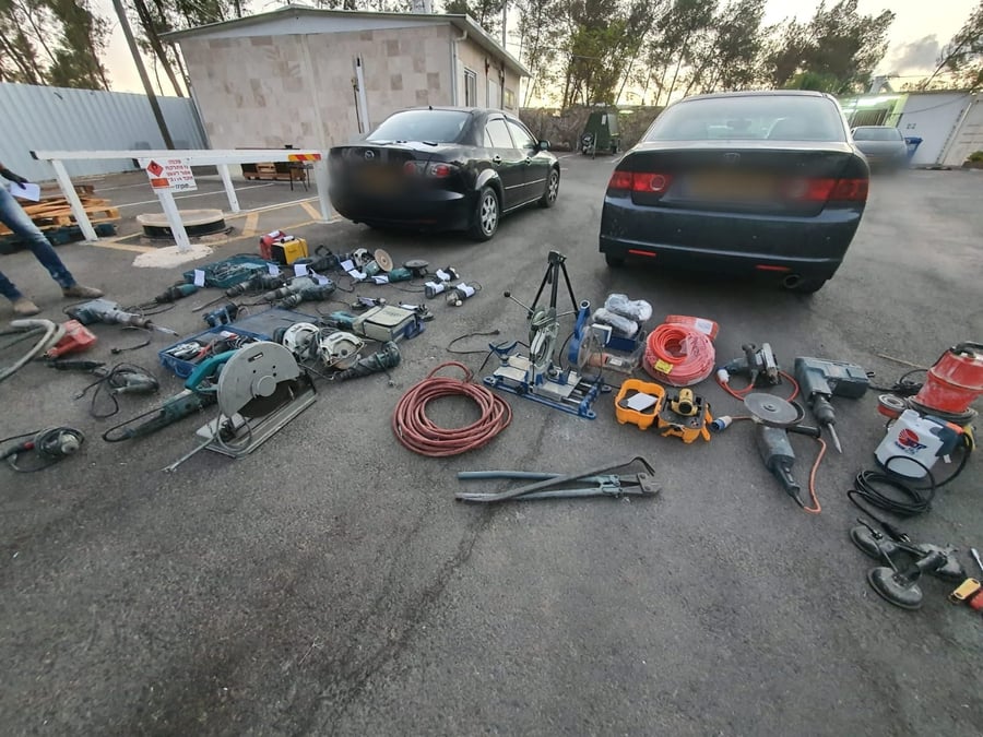 גנבו כלי עבודה יקרים ונתפסו בידי המשטרה