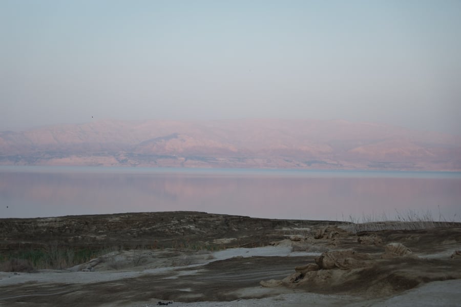 צלם 'כיכר' תיעד: ים המלח במלוא הדרו; צפו