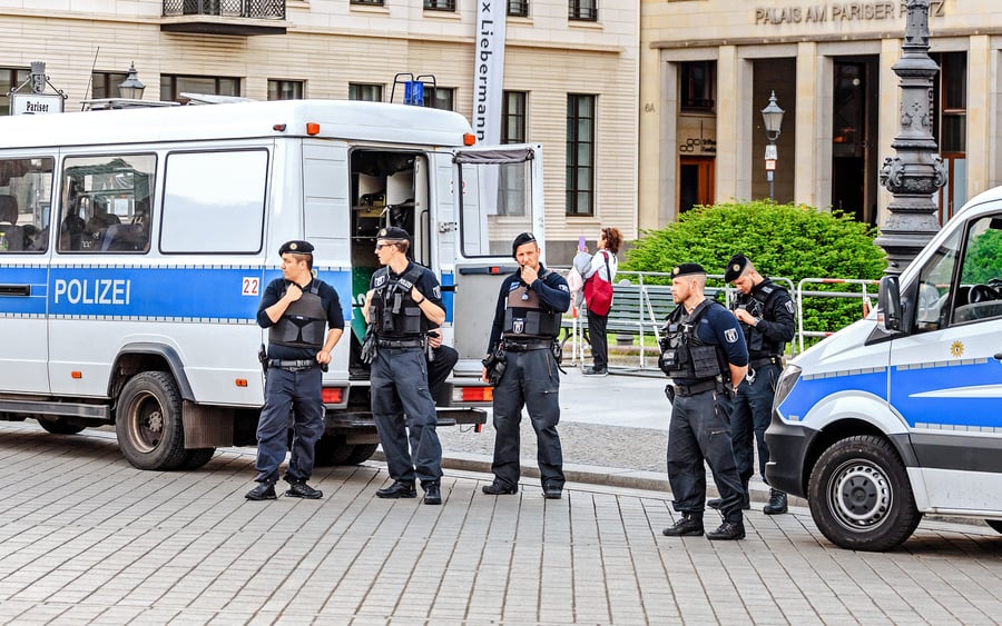 שוטרים בגרמניה. אילוסטרציה