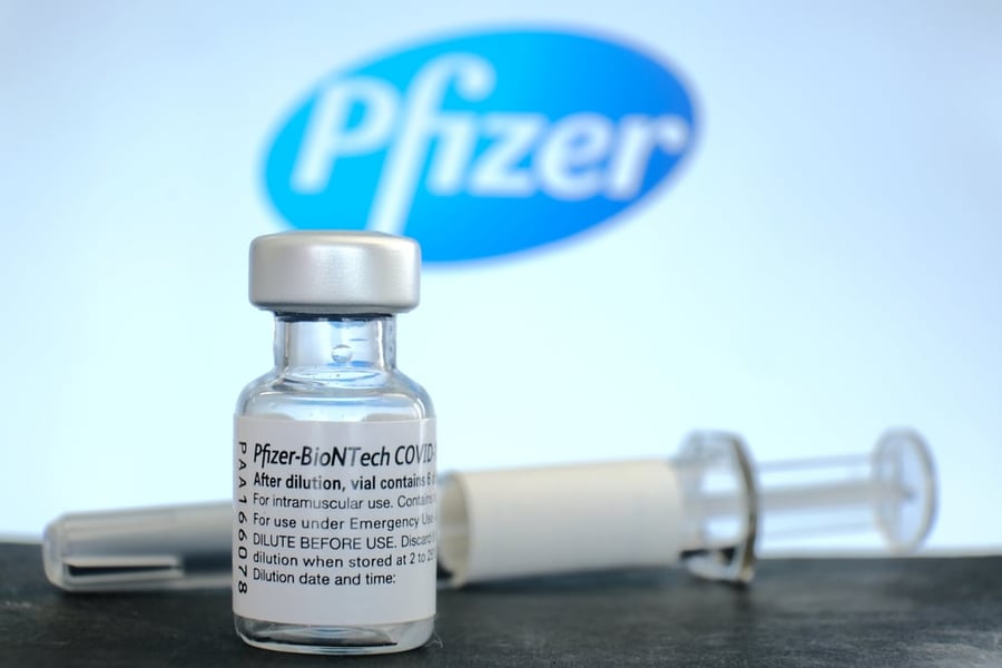 משרד הבריאות בוחן את התרופה החדשה של פייזר לנגיף