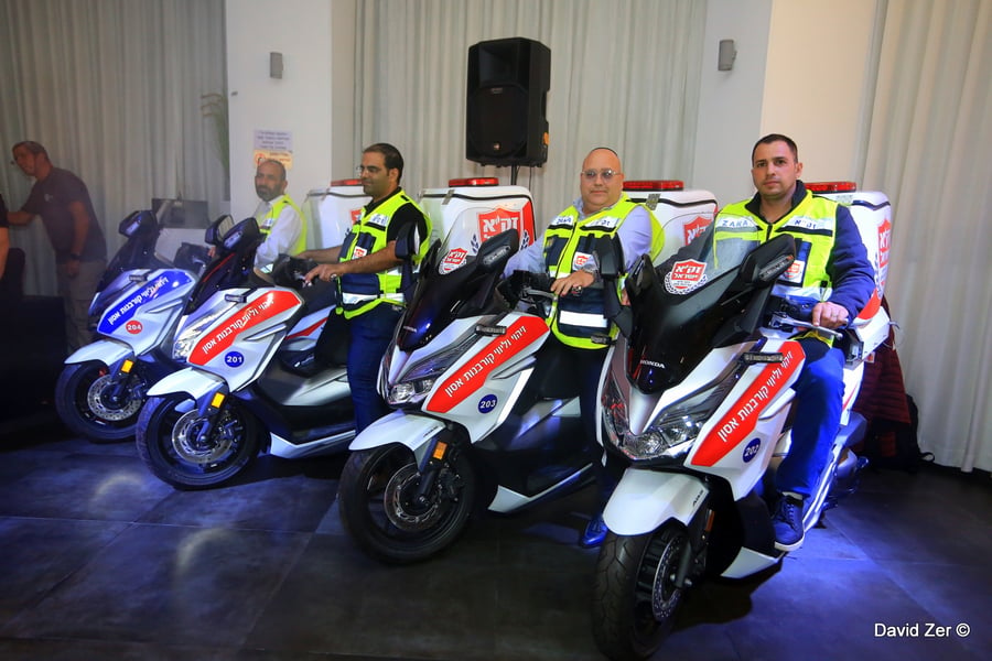 נחנכו 4 אופנועים בארגון זק"א ישראל במחוז שפלה