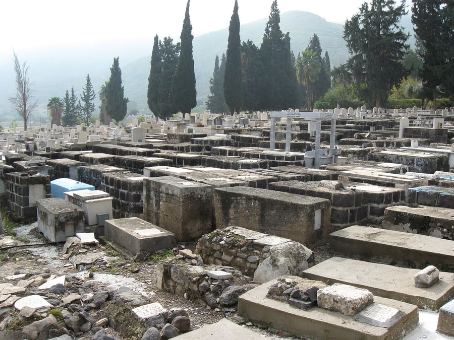 בית הקברות היהודי העתיק בטבריה