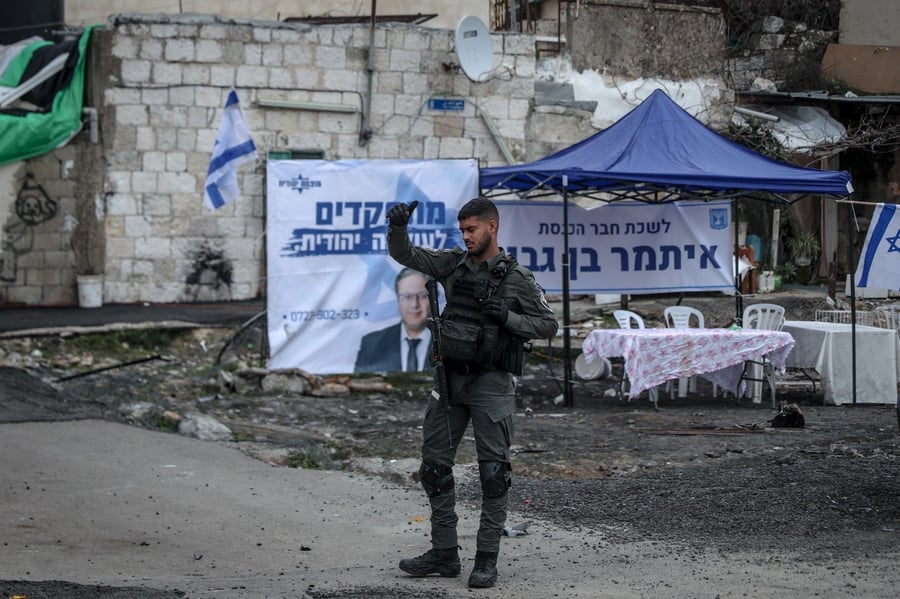 שוטר משמר הגבול בשכונת שייח' ג'ארח-שמעון הצדיק