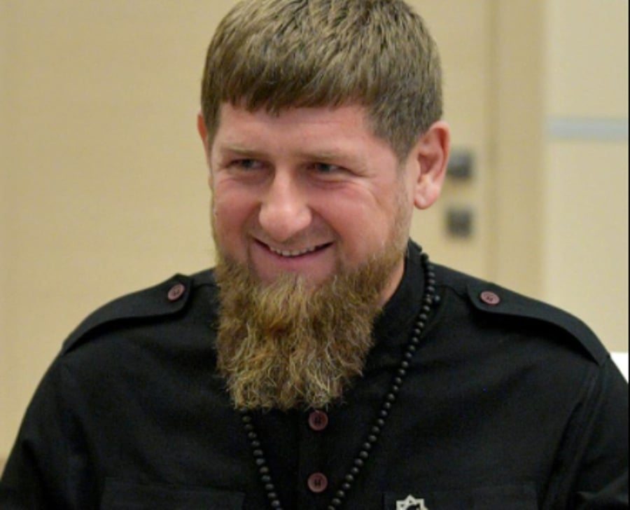 פוטין מוכן לדון על סיום הלחימה, נשיא צ'צ'ניה תקף: "להשמיד את הנאצים"
