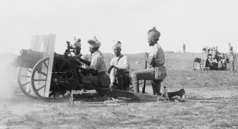 הכיבוש הבריטי: תותחנים הודים נלחמים באזור ירושלים, 1917