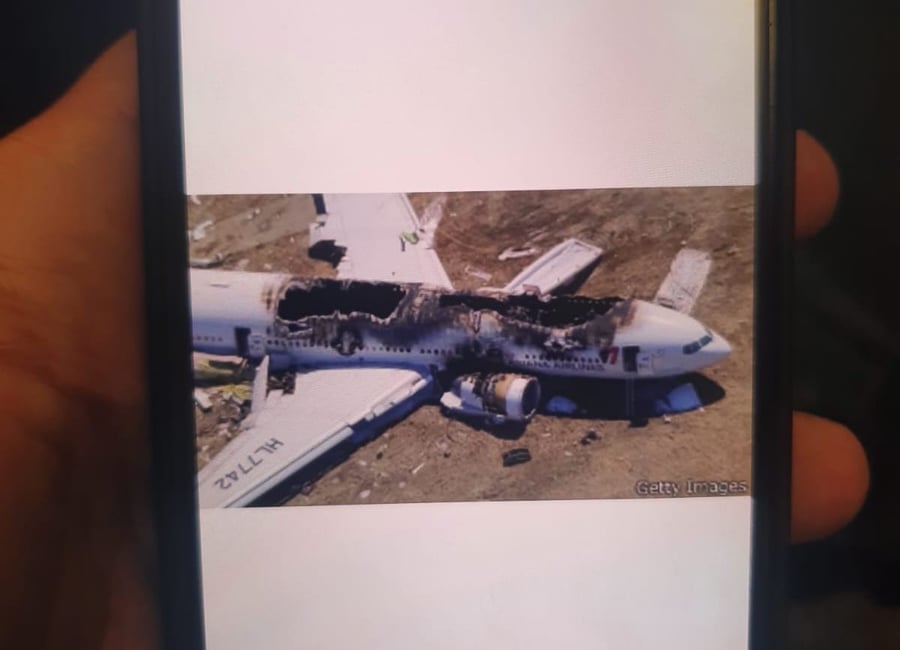 בשל תמונות מטוסים מתרסקים, המטוס שב