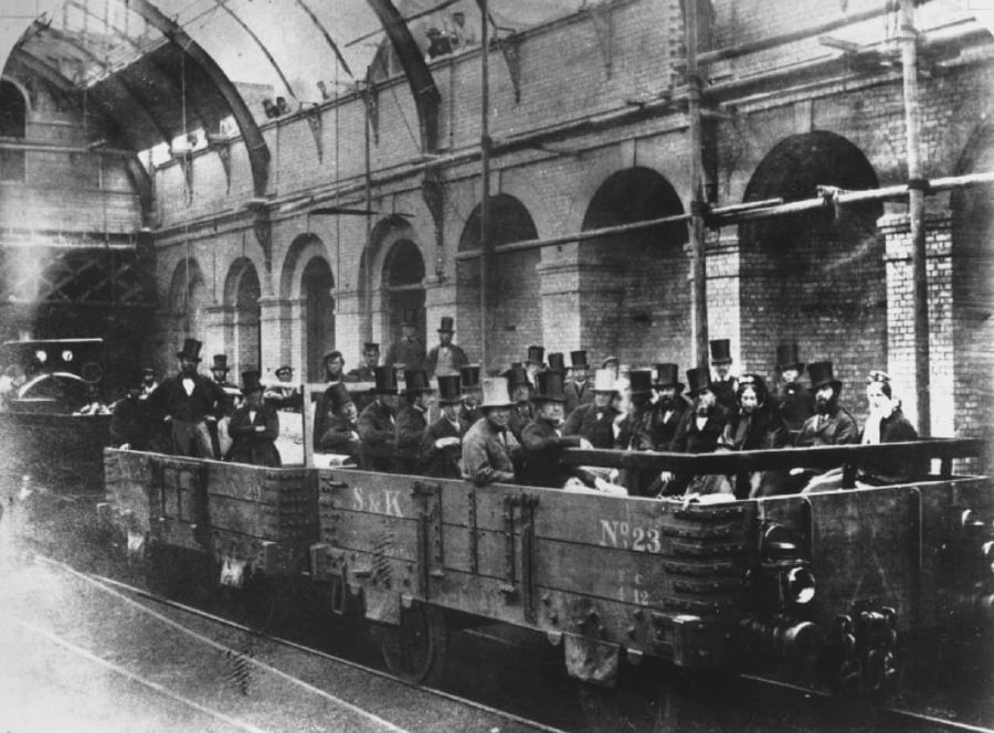 נסיעת מבחן ברכבת התחתית הראשונה בעולם. לונדון 1826