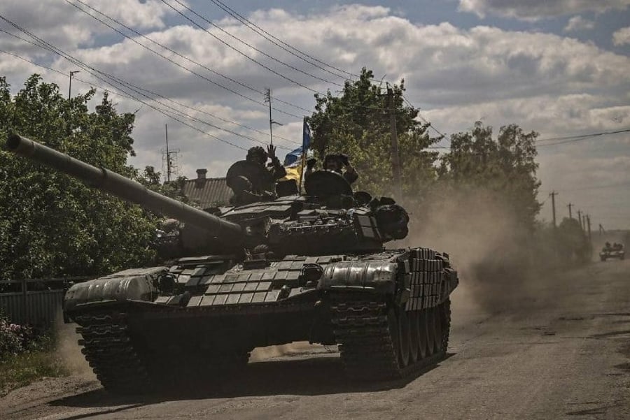 אוקראינה מתחננת למערב: "נגמר לנו הנשק"