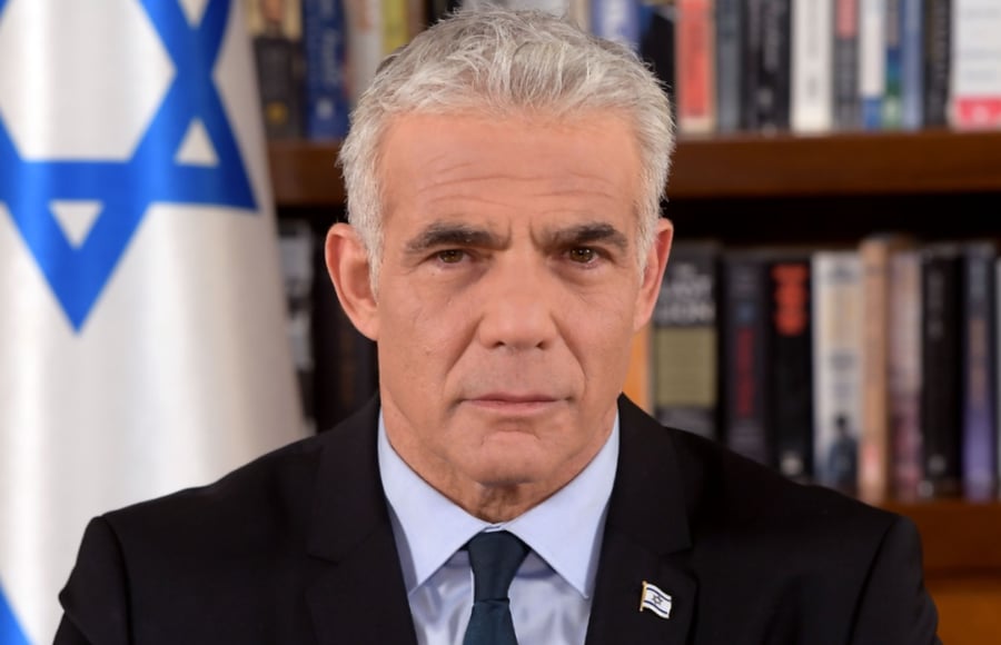 החל מחצות: ראש הממשלה ה-14 של ישראל - יאיר לפיד