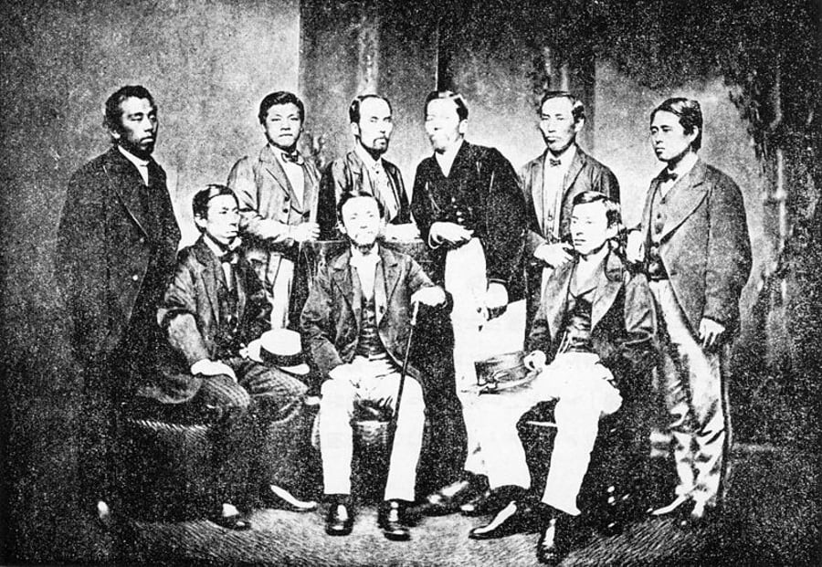 חברי משלחת יפנית, שהגיעו לאמריקה כדי לתחזק יחסים דיפלומטיים וטכנולוגיים. סן פרנסיסקו, קליפורניה, ארה"ב
