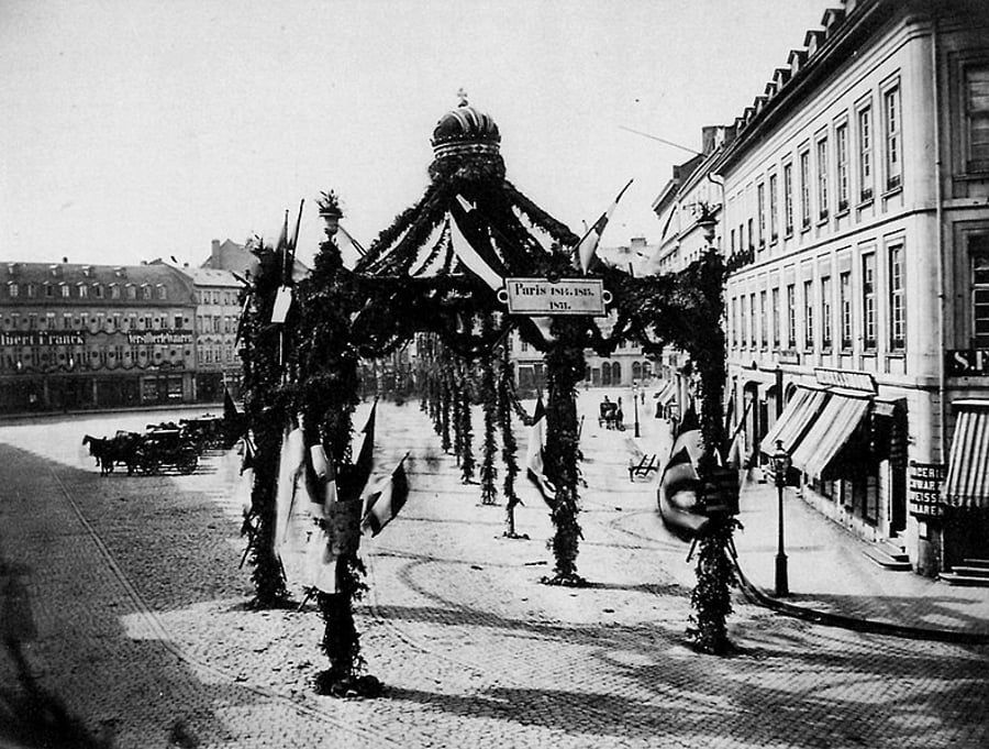 שער ניצחון בפרנקפורט, גרמניה, לאחר שהפרוסים ניצחו את צרפת.