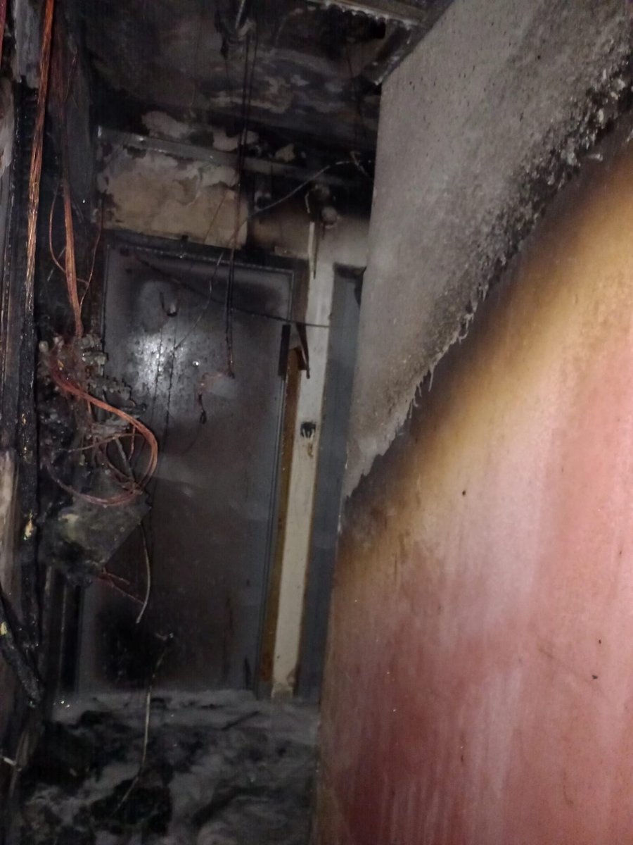 לפנות בוקר: שריפה בארון חשמל בבניין בחולון