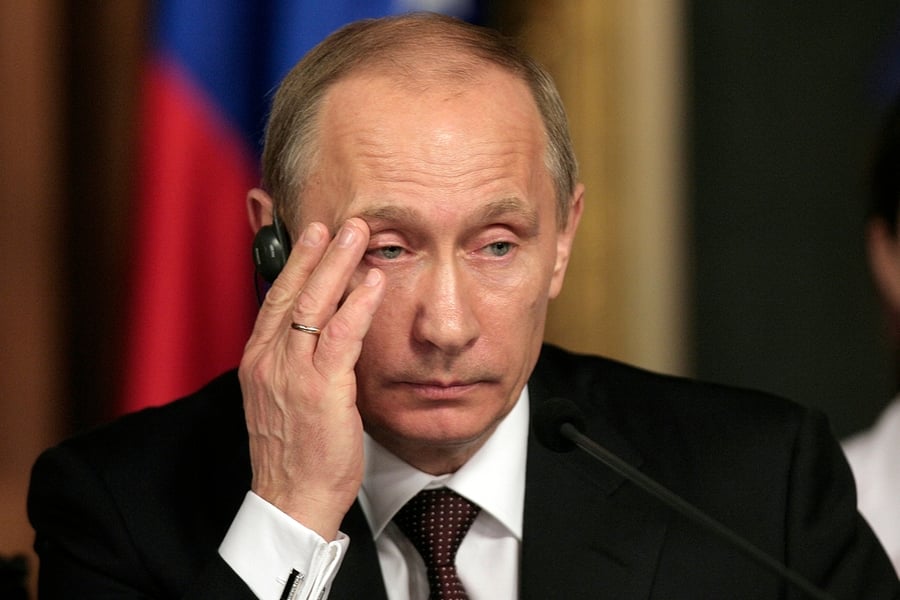 "סובל מכאבים בחזה ושיעולים" שוב שמועות על מצבו של פוטין