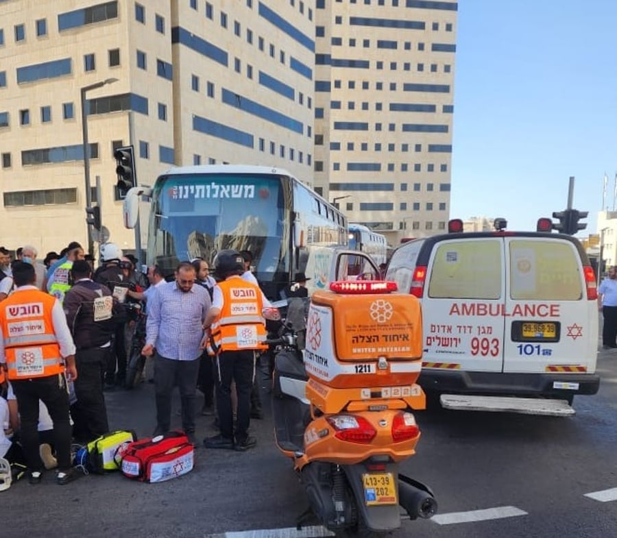 במרכז ירושלים: אוטובוס פגע בילד חרדי בן 9