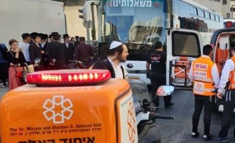 במרכז ירושלים: אוטובוס פגע בילד חרדי בן 9