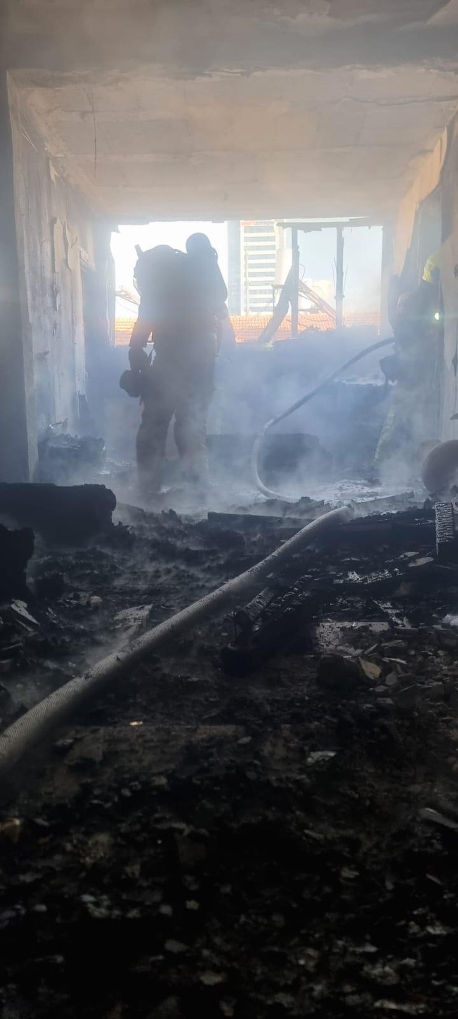 שריפה פרצה בדירה בבני ברק; נזק רב נגרם לרכוש