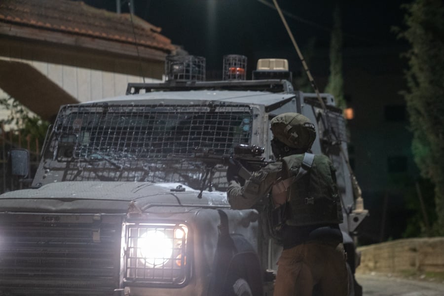 שישה מבוקשים נעצרו על-ידי כוחות צה"ל | תיעוד מהמעצרים