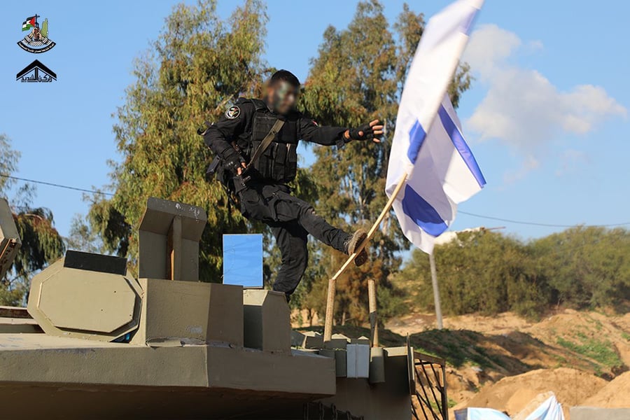 החמ"ל ערך תרגיל: חטיפת חיילים ישראליים מתוך המוצב