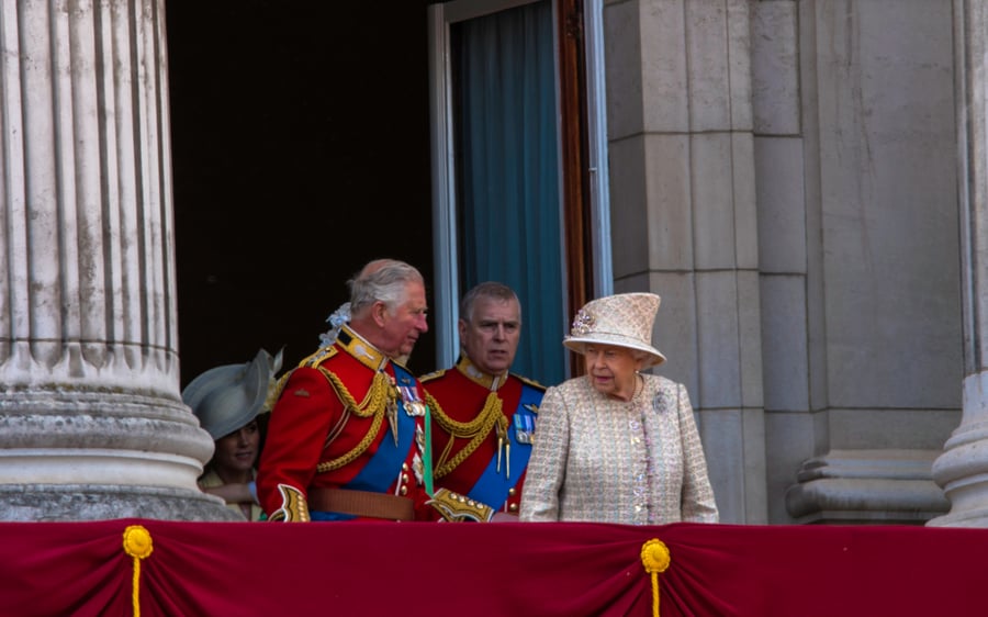 מייגן מספרת על הפגישה הראשונה עם המלכה אליזבת