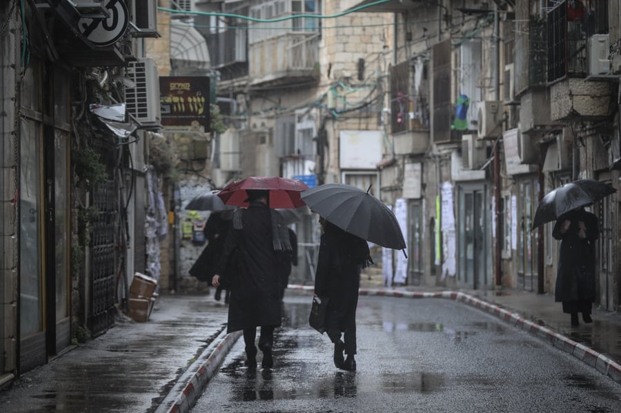 חורף ירושלמי סוער וגשום: תיעוד מסמטאות מאה שערים