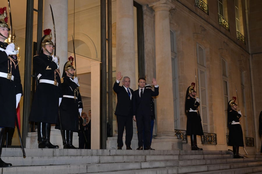 ראש הממשלה נפגש עם נשיא צרפת בארמון האליזה