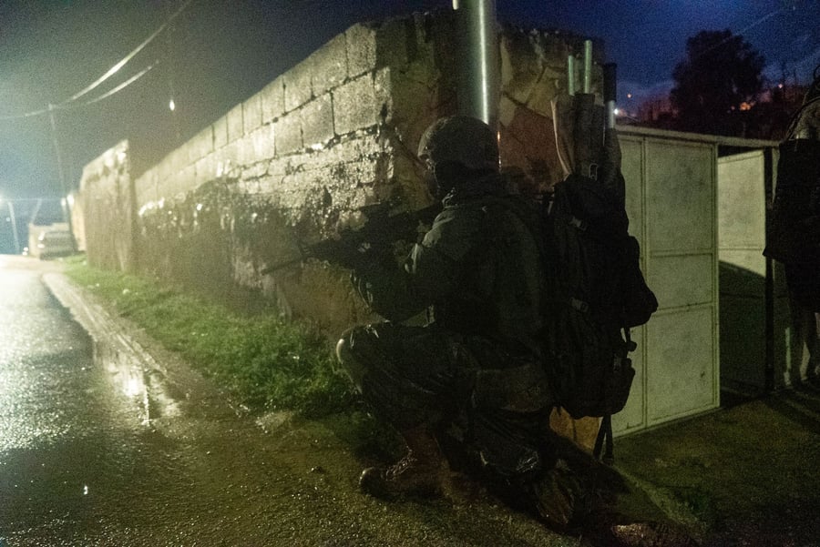 לא שקט ביו"ש: ירי לעבר מוצב צבאי, 14 מבוקשים נעצרו