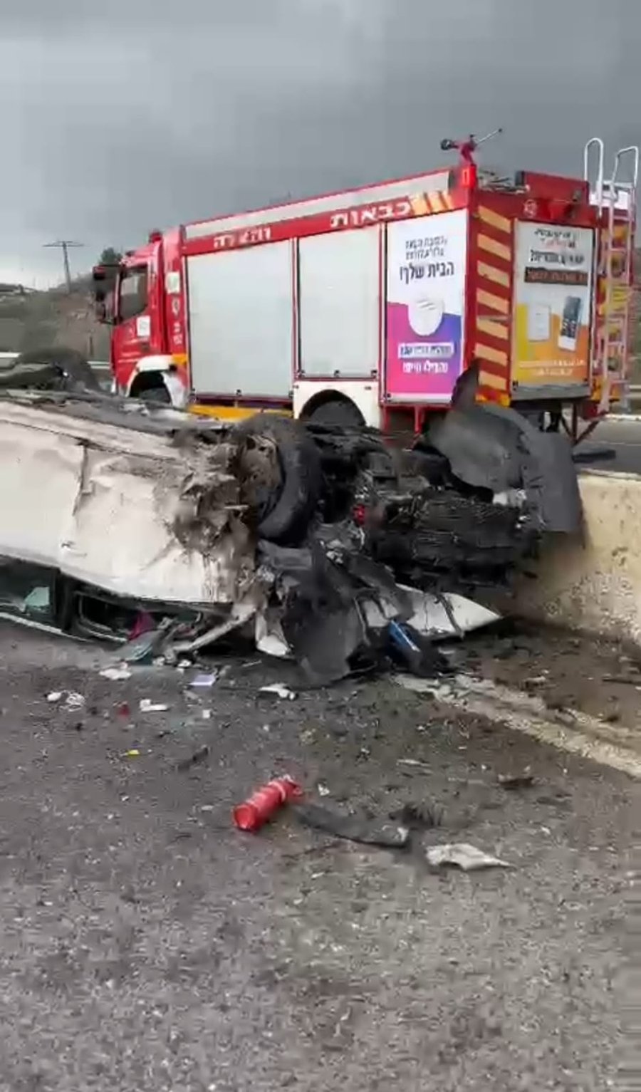 תאונה קשה בכביש 443: הרכב התהפך והנהג נהרג