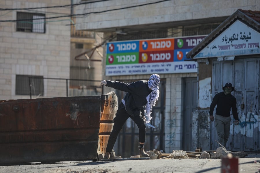 צפו בתיעוד: המחבלים הפלסטינים השתוללו בעיסוואיה