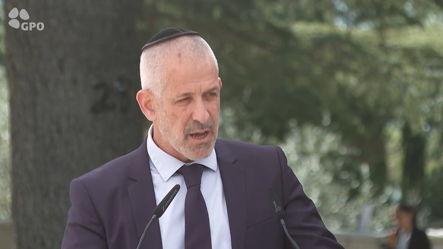 רונן בר, היום באזכרה