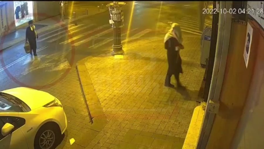 שלב אחר שלב: כך הוצתה חנות הסלולר בירושלים | התיעוד נחשף