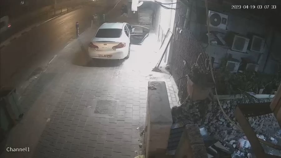 בורחים מן החנות