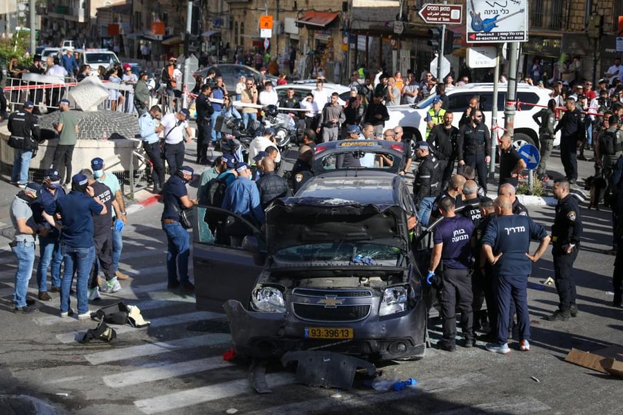 פיגוע דריסה סמוך ל'מחנה יהודה' בירושלים: 8 בני אדם נפצעו; גבר בן 70 במצב קשה