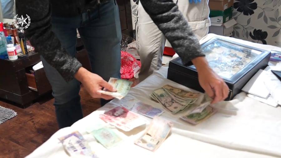 הפשיטה הבוקר