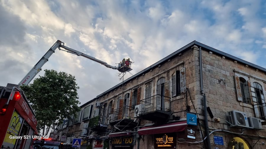 מאה שערים: שריפה פרצה במבנה; ב"ה לא היו נפגעים